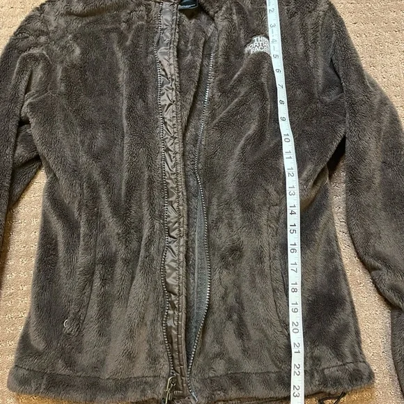 Womens North Face Jacket - Picture 3 of 5